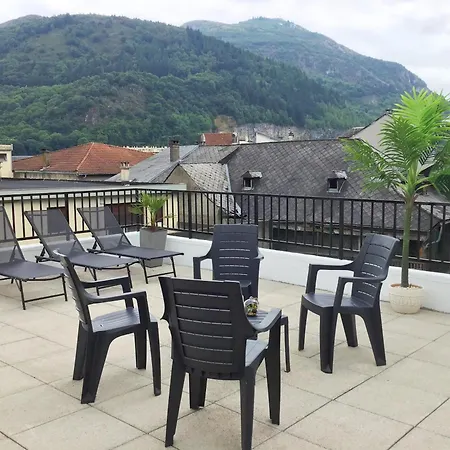 Le Soleil 140 M2 Climatise Parking Prive Proche Sanctuaires * ルルド