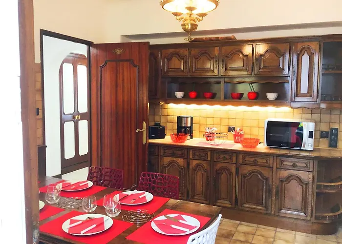 Le Soleil 140 M2 Climatise Parking Prive Proche Sanctuaires *