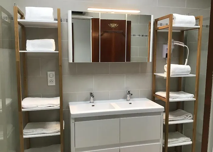 Apartmán Le Soleil 140 M2 Climatise Parking Prive Proche Sanctuaires *