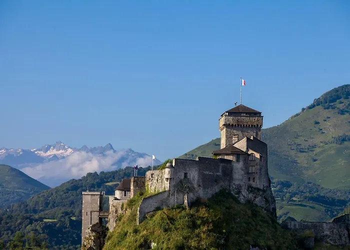 Le Soleil 140 M2 Climatise Parking Prive Proche Sanctuaires Lejlighed Lourdes