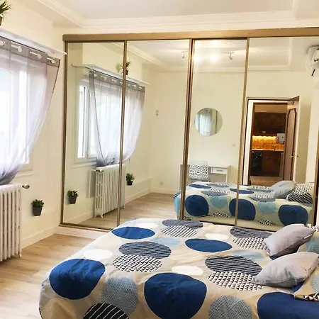 Διαμέρισμα Le Soleil 140 M2 Climatise Parking Prive Proche Sanctuaires Λούρδη