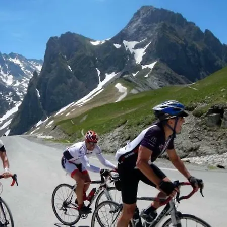 Le Soleil 140 M2 Climatise Parking Prive Proche Sanctuaires * Λούρδη