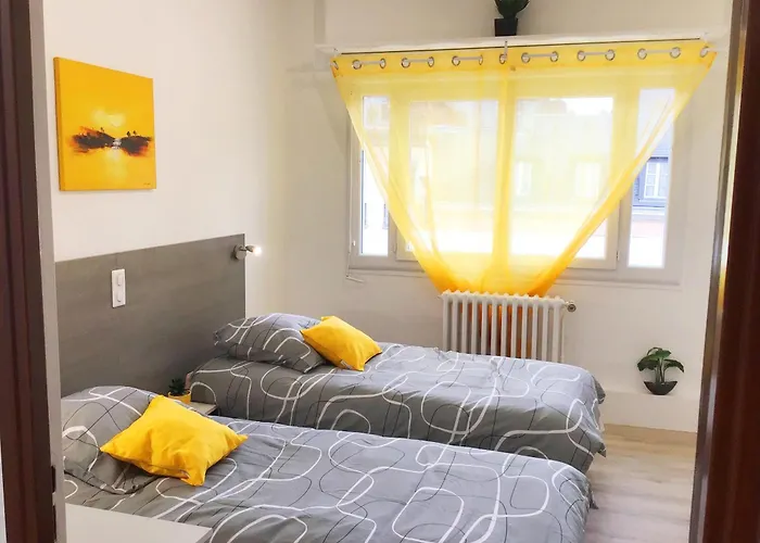 Le Soleil 140 M2 Climatisé Parking Privé Proche Sanctuaires Appartamento Lourdes